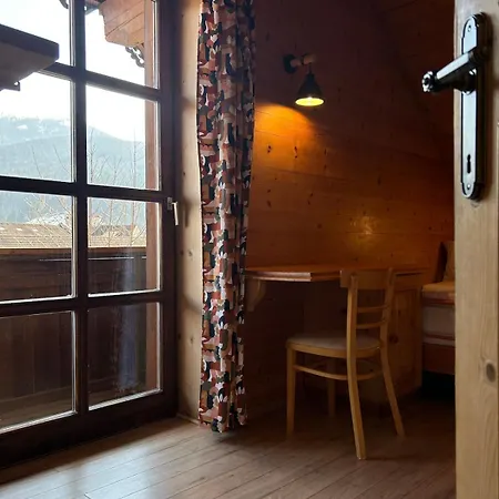 Hoef Hof - Traditional Cozy Mountain House With View And Garden Holiday home