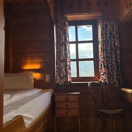Holiday home Hoef Hof - Traditional Cozy Mountain House With View And Garden Sankt Michael im Lungau